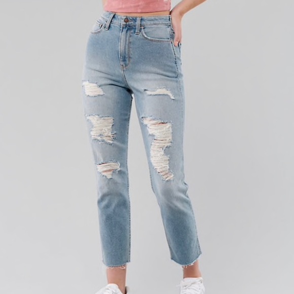 Hollister Denim - Hollister Ultra High Rise Mom Jeans